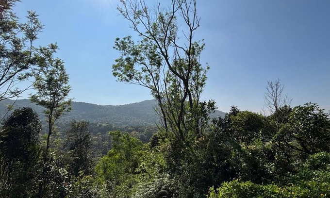Kudrasthe Haus | Serene 2-bedroom estate in Somvarpet with stunning views