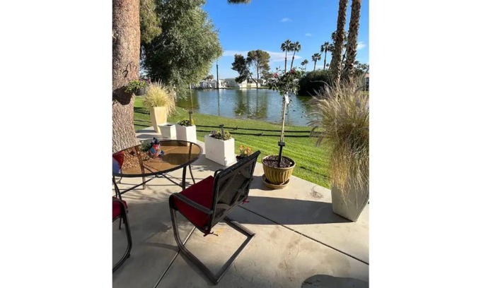 Desert Hot Springs Hütte | Serene Desert Retreat-Mineral Hot Springs Pools