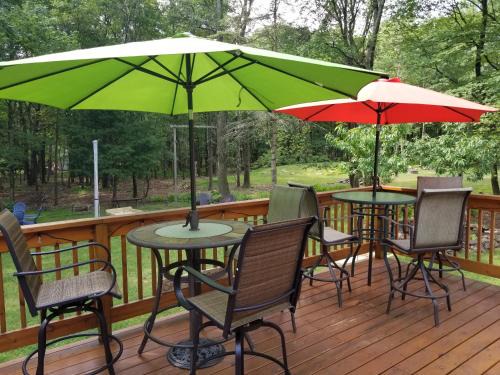 Jim Thorpe Haus | Serenity and Fun all in one in this Cozy Pocono Cabin