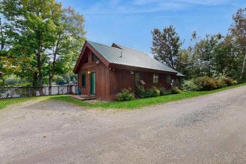 Eden Haus | Serenity by the lake