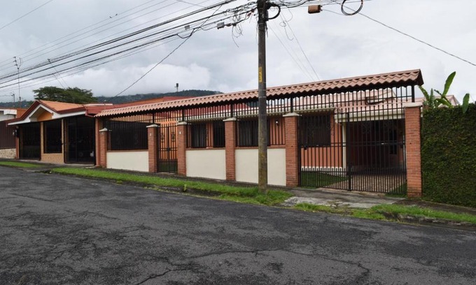 Turrialba Wohnung | SERENITY HOME H Y M