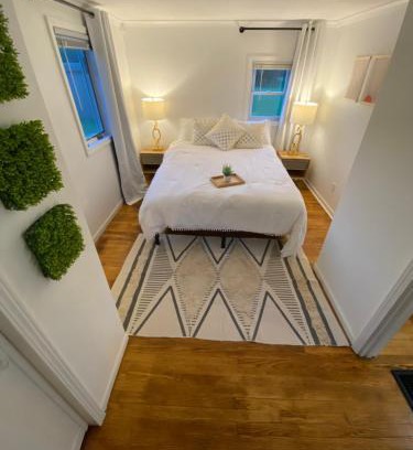 Owosso Wohnung | Serenity on State St