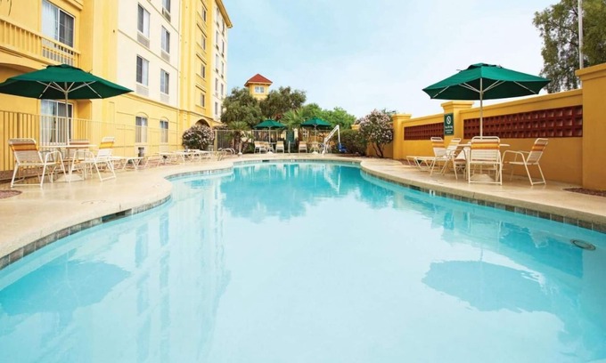 Superstition Springs Hotel | Serenity Suite with Pool View, La Quinta Inn - Ideal Mesa Getaway