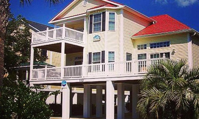 Woodland Terrace Haus | Seven Palms