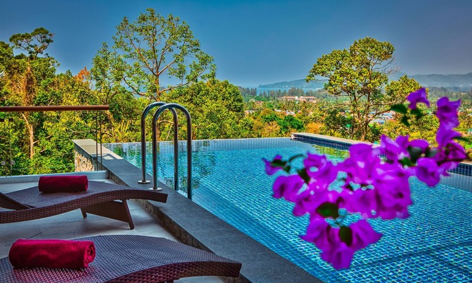 Cherngtalay Villa | SHA Extra Plus Grand Villa Luxury Time