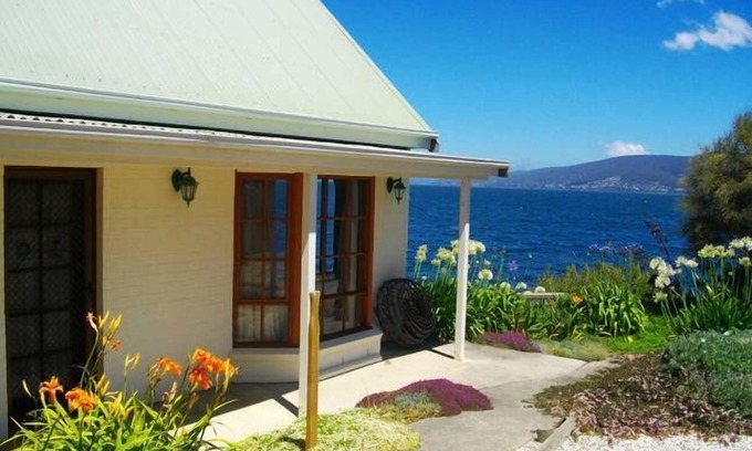 Howrah Haus | Shack auf dem Edge-Waterfront