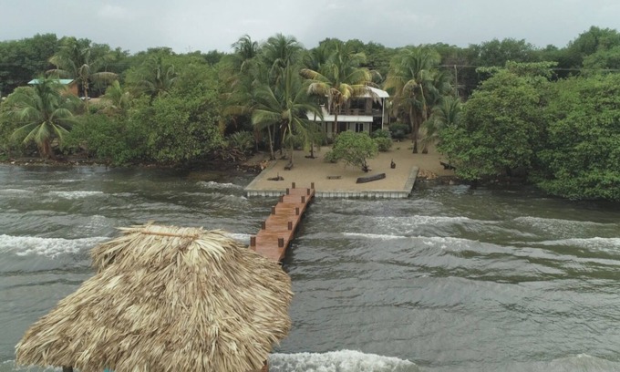 Sittee River Villa | Shallow Bay - romantisches Refugium am Meer, Meeresbrise und herrliche Aussicht