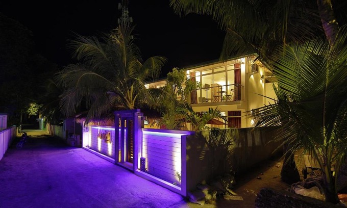 Rasdhoo Haus | Shallow Lagoon Rasdhoo