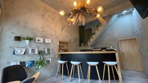 Chaozhou Haus | Shan Shan Come Later