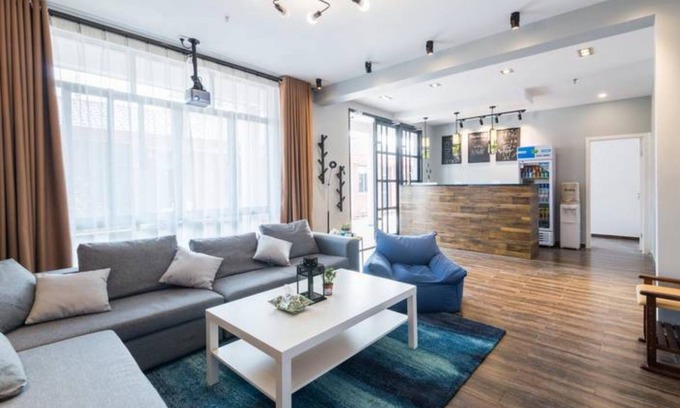 Pudong Haus | Shanghai HUA XI SHUI XIE Guesthouse