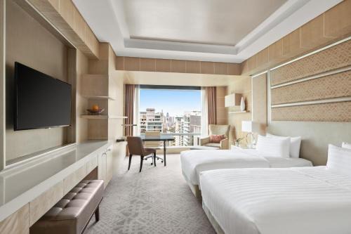 Bonifacio Global City Hotel | Shangri-La The Fort, Manila