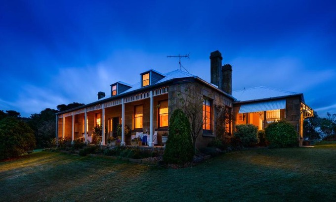 Hollow Tree Haus | Shearers' Quarters Rathmore