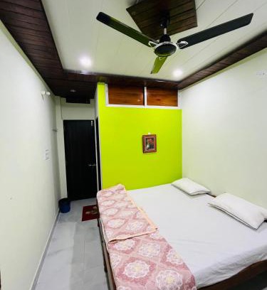 Ujjain Haus | Shivoham Homestay(शिवोहम होमस्टे)