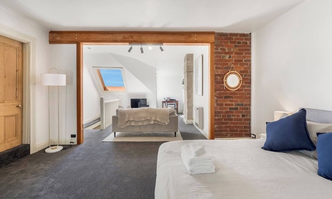 Bellerive Haus | "Shooters Cottage" Circa 1830 Heritage Home