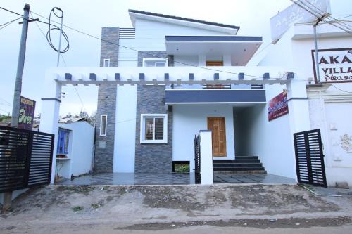 Yercaud Haus | Shree Mantra Residency and Homestay