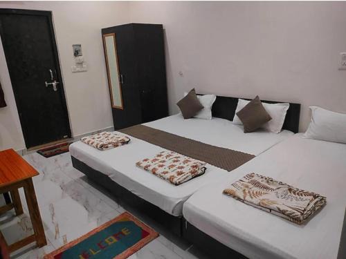 Ayodhya Haus | Shree Rameshwaram Guest House Near Ram Mandir Ayodhya Dham