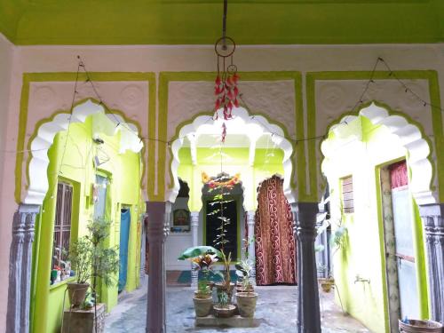 Pushkar Haus | Shree Savitri Palace