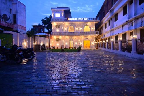 Ayodhya Hotel | Shree Shubhgiri Mahal