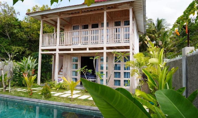 Tanjung Villa | Silir Villa "your cozy home"