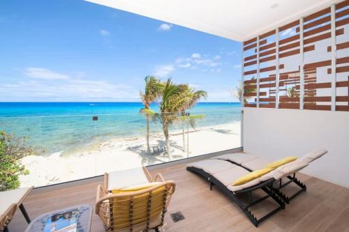 Old Man Bay Haus | Silver Reef 2 Oceanfront Condo