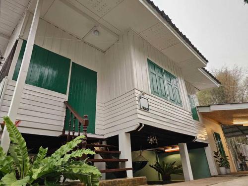 Chiang Rai Haus | Simple Home บ้าน-บะ-ดาย