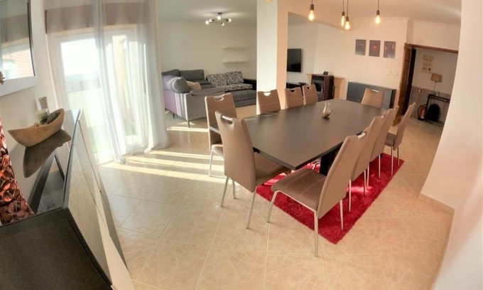 Algueirao - Mem Martins Wohnung | Sintra T3 duplex w magnificent views and balcony in Tapada das Mercês