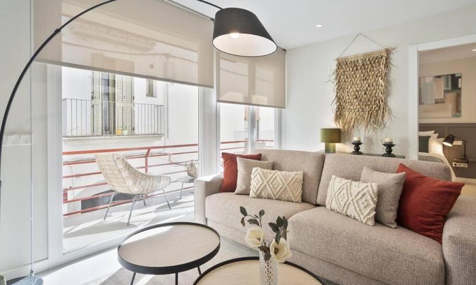 Sitges Town Center Wohnung | Sitges Spaces Deluxe Comfort Flat-Monthly Rentals