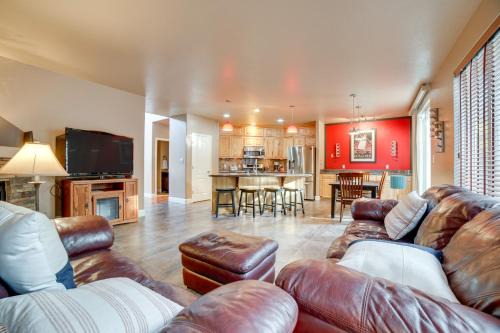 Northwest Reno Haus | Ski Getaway with Hot Tub Reno Home By Attractions