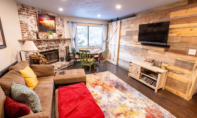 Brian Head Eigentumswohnung | Ski, Wandern, Spaß - Tolle Lage !! Perfekte 2 Br / 2 Ba Eigentumswohnung!