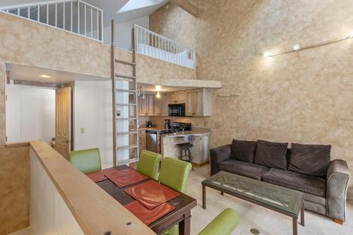 Telluride Haus | Ski In Out 5 Minute Walk To Everything