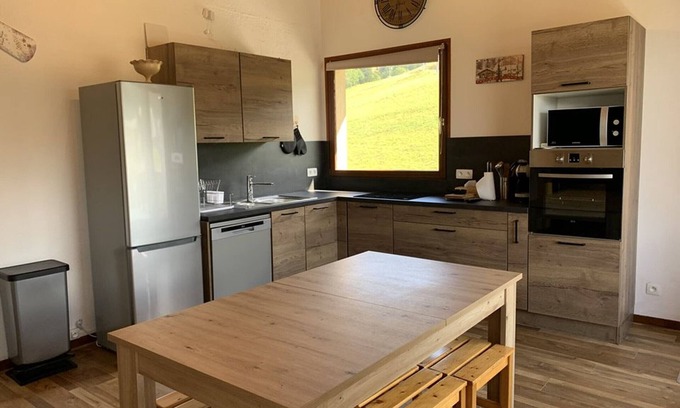 Cohennoz Wohnung | Duplex am Fuß der Pisten, 6 Personen, gemütliche Ausstattung, Balkon, Parkplatz und Skiraum
