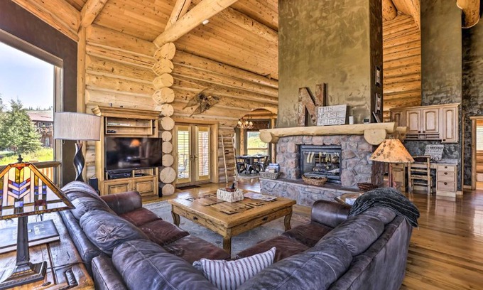 Silvercreek Haus | Skiing and Hiking Access Spacious Granby Cabin!