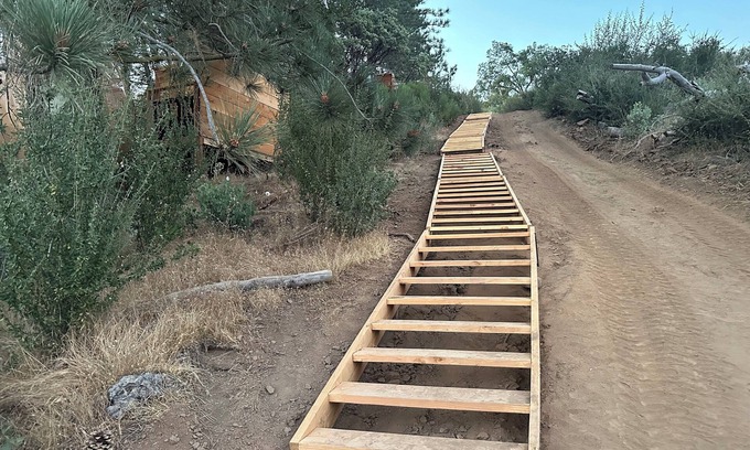 Dunlap Wohnung | Sky Pod#3/Tree Tent #3