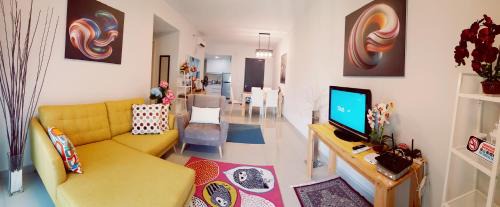 Seri Kembangan Wohnung | Skyview Univ360 Place Facing Mines Lake