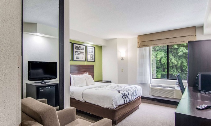 Austintown Hotel | Sleep Inn Austintown - Youngstown, West