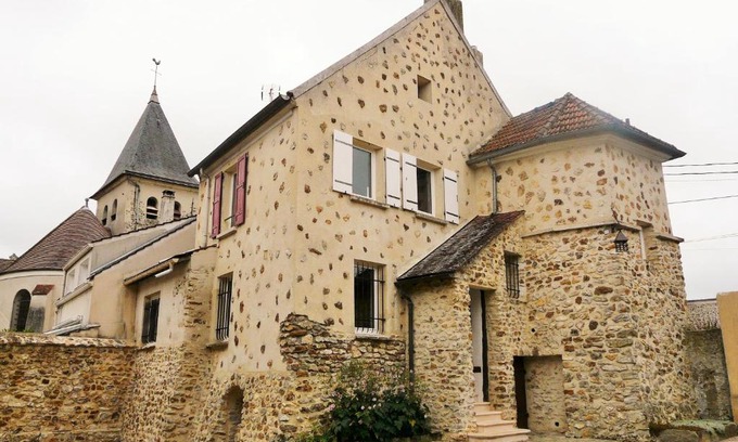 Carnetin Haus | Sleep near Disney Paris