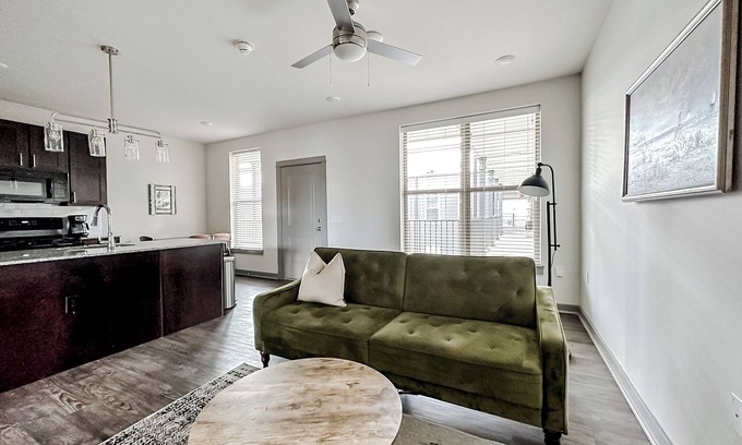 North Little Rock Wohnung | Sleepover: Chic 1BD/1BA + Gym - North Little Rock