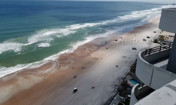 Daytona Beach Eigentumswohnung | 1.500 $ Wochenangebot bis Ende des Jahres. Keine zusätzlichen Kosten für Gäste!