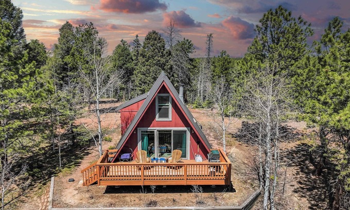 Divide Haus | Sloped Summit! Rustic A-Frame Cabin w Scenic Views