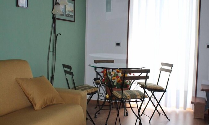 Quartieri Spagnoli Wohnung | Kleines Loft im Herzen der spanischen Nachbarschaft