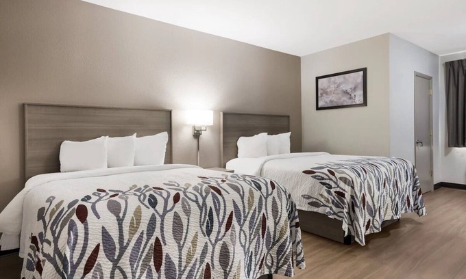 Weedsport Haus | Smart Saver’s Choice: 2 Family-friendly Units! FREE Parking and Breakfast Onsite