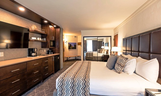 Salt Lake Mountain Resorts Eigentumswohnung | Snowbird Cliff Lodge, Ski-in / -out Schlaf 10 Jan 4-11 (VERKAUF!)29. März - 12. April