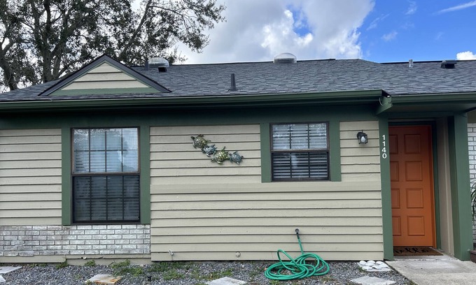 Fairgreen Villa | Snowbird special - Quiet and quaint villa 4 miles from the beach.