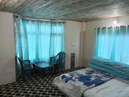 Kufri Haus | SnowBound - A Homestay