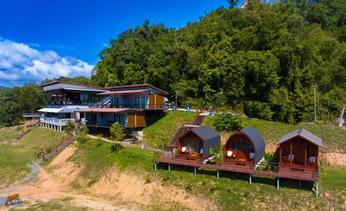 Ban Lo Ti Pa Resort | So View Phuket Resort