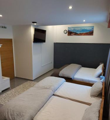 Cestica Haus | SOBE RIM BREZJE DRAVSKO