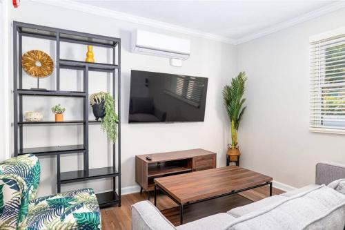 Cottage Line Wohnung | Sojourn 2 BR Luxury Beach Side Suite Surf Suite