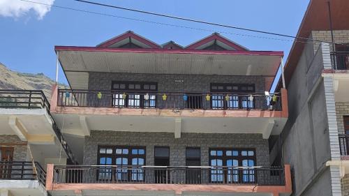 Mohal Haus | Soma Stays Banala