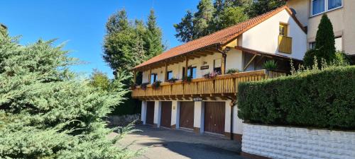 Goessweinstein Wohnung | SONNENGLÜCK am Waldrand Fränkische Schweiz