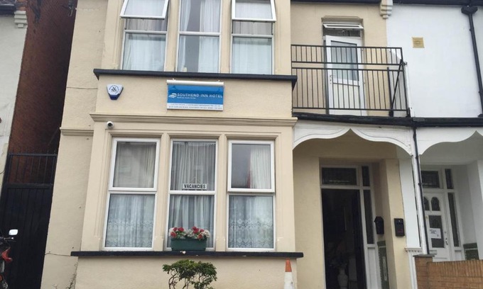 Westcliff-on-Sea Haus | Southend Inn Hotel - Close to Beach, Train Station & Southend Airport